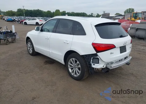 2014 Audi Q5 2.0T Premium from USA, damaged, VIN WA1LFAFP9EA010849